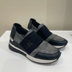 Michael Kors Felix Trainer Wedge Fashion Sneakers Metallic
Mesh Silver